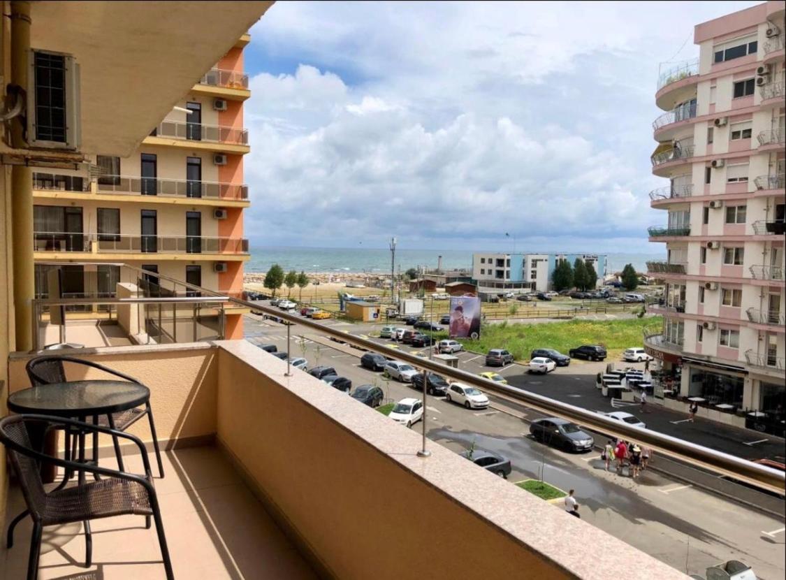 Summerland Mamaia View エクステリア 写真
