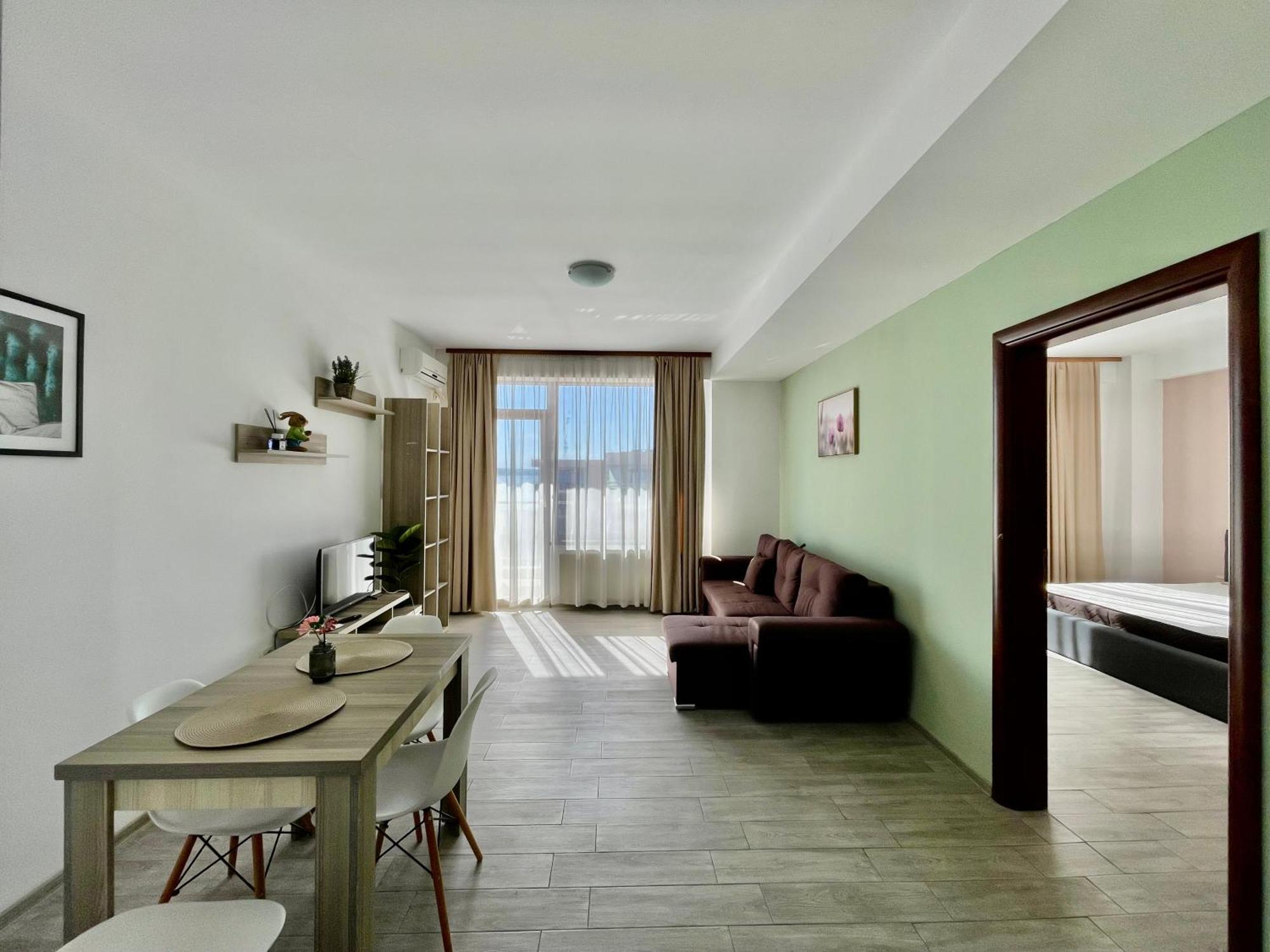 Summerland Mamaia View エクステリア 写真
