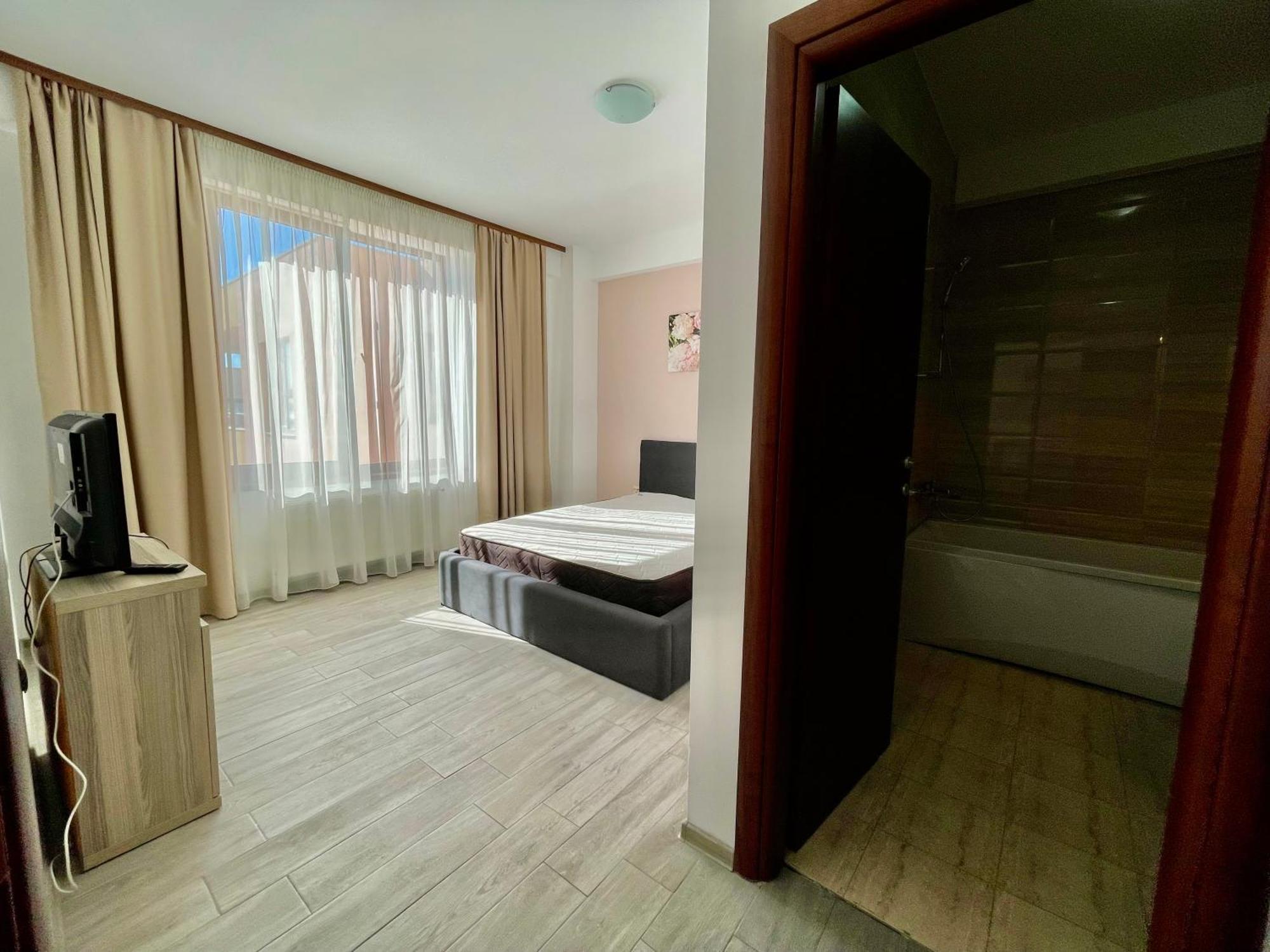 Summerland Mamaia View エクステリア 写真